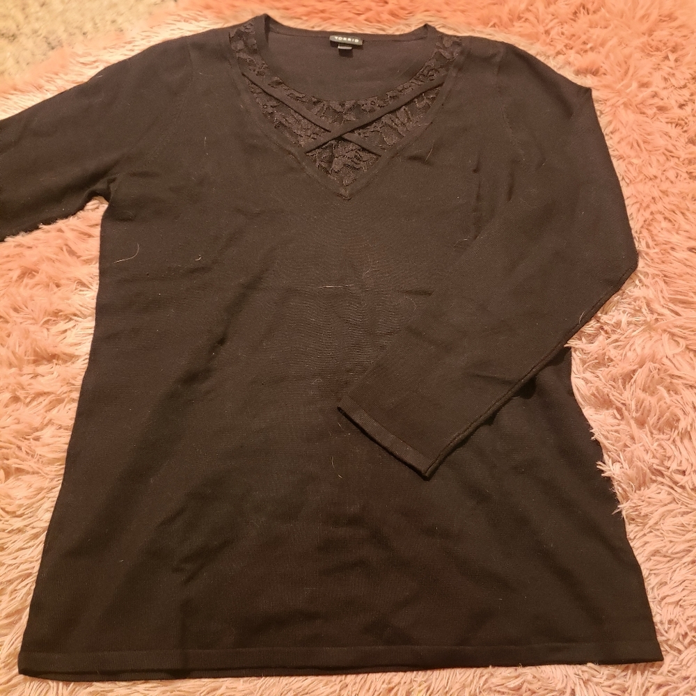 Torrid size 1 lace bib chest detail sweater
